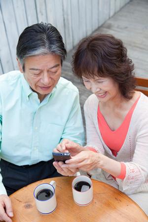 お酒や食べ物にもこだわるホストクラブ